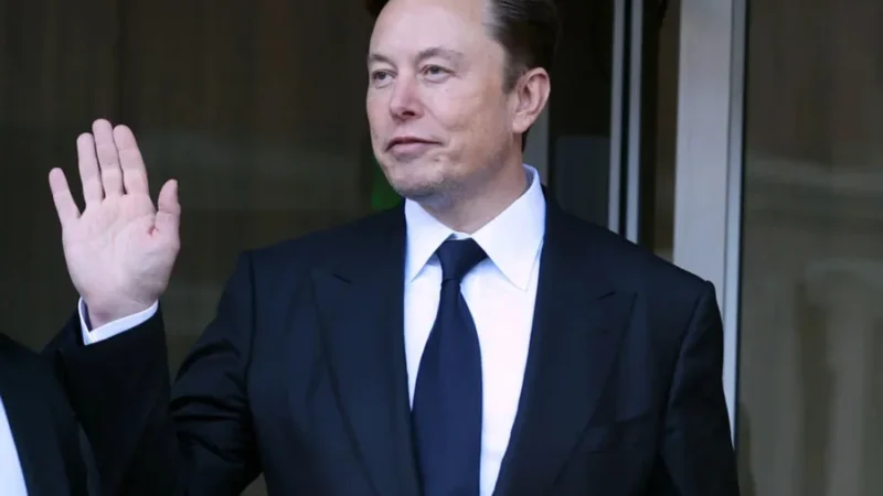 De Marte para a Lua: Musk anuncia mudança de foco da SpaceX no espaço