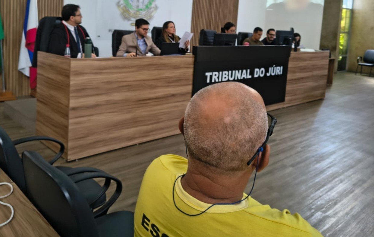 Condenado por matar ex-namorada admite agressão mas alega amnésia após o crime em Manaus
